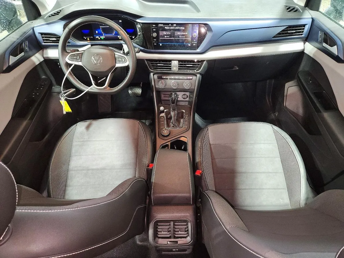 VOLKSWAGEN TAOS SE 2022