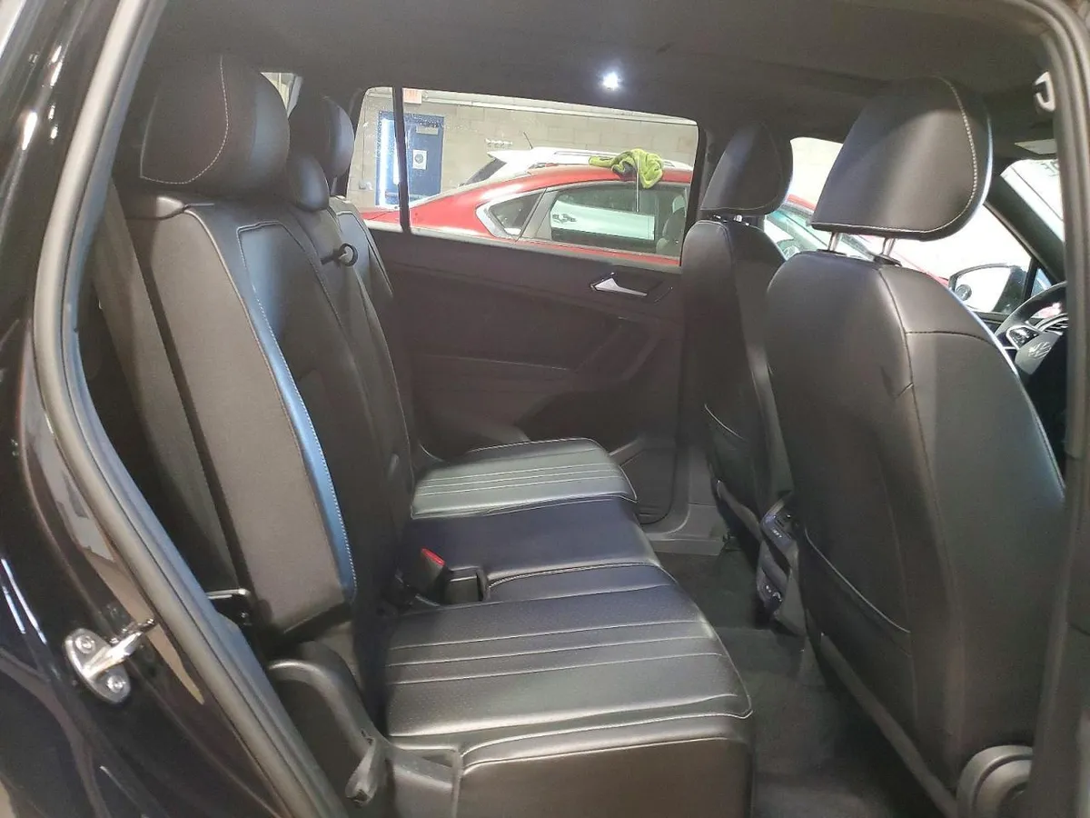 VOLKSWAGEN TIGUAN SE R-LINE BLACK 2023