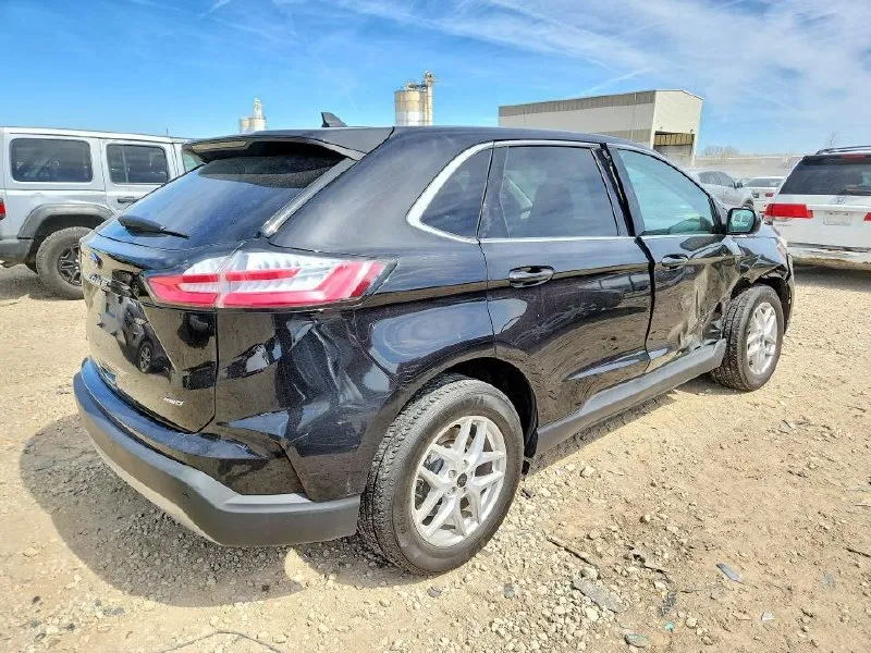 FORD EDGE SEL 2023