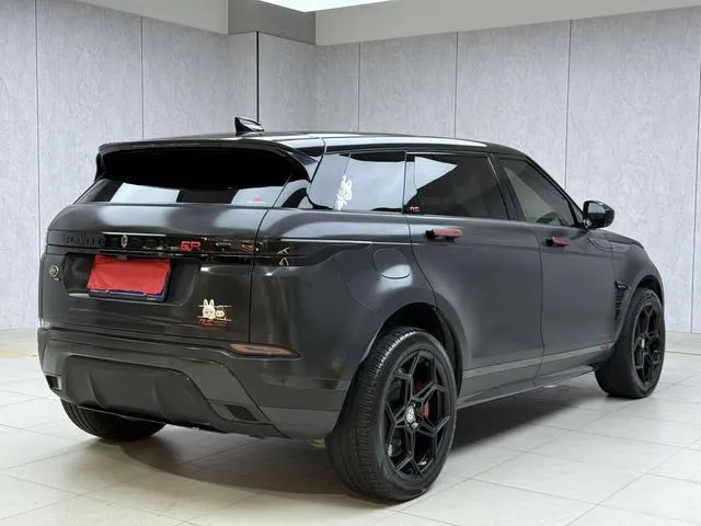 LAND ROVER EVOQUE L R-DYNAMIC FIRST 2022
