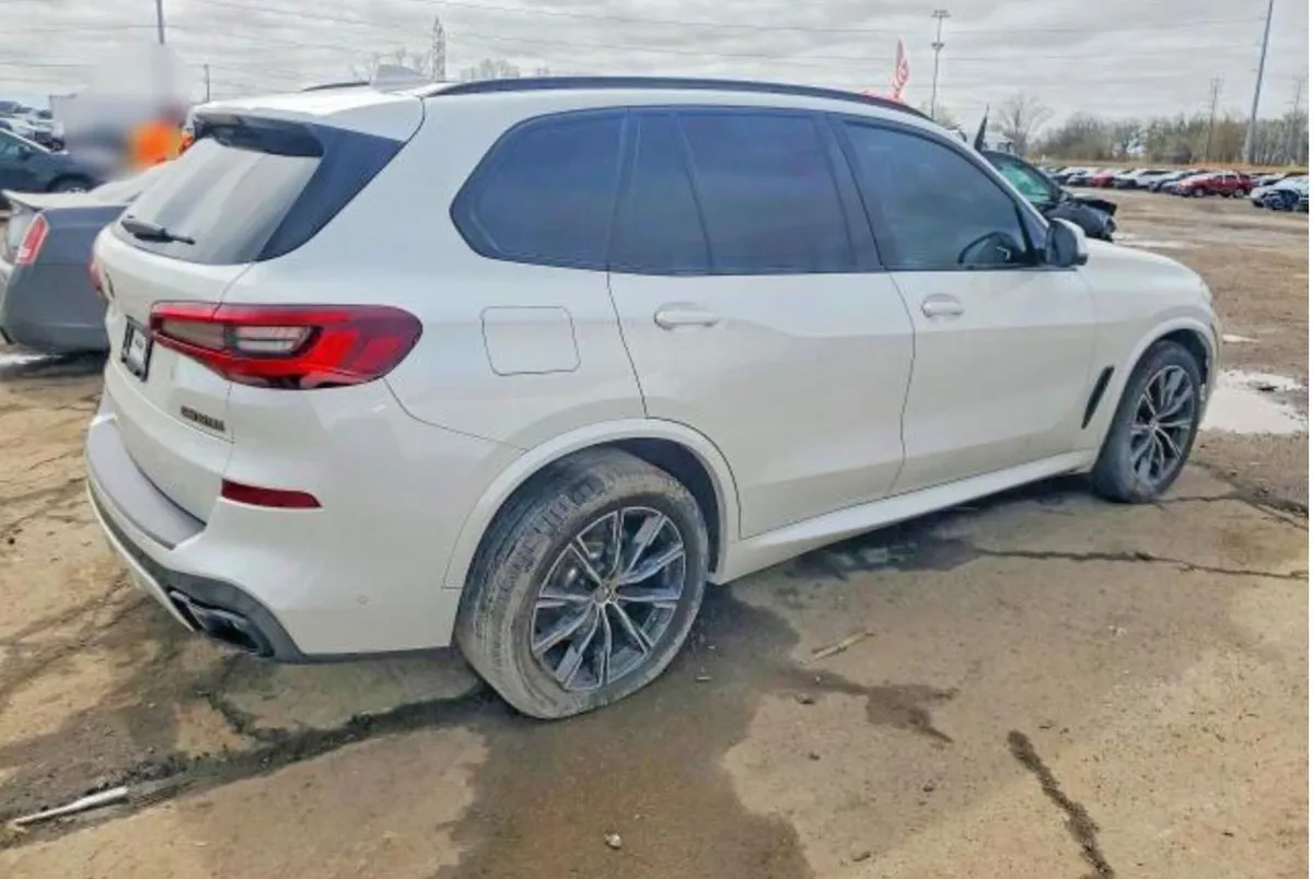 BMW X5 M50I 2023