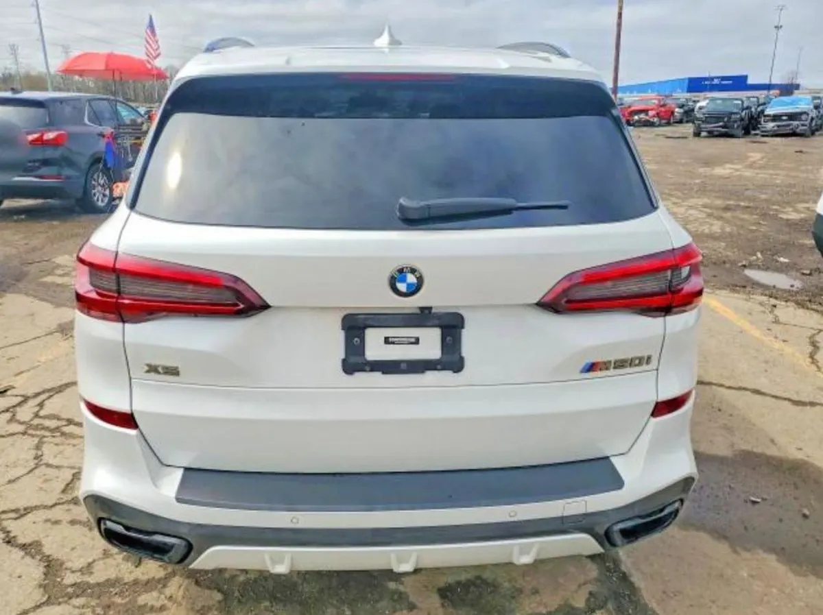 BMW X5 M50I 2023