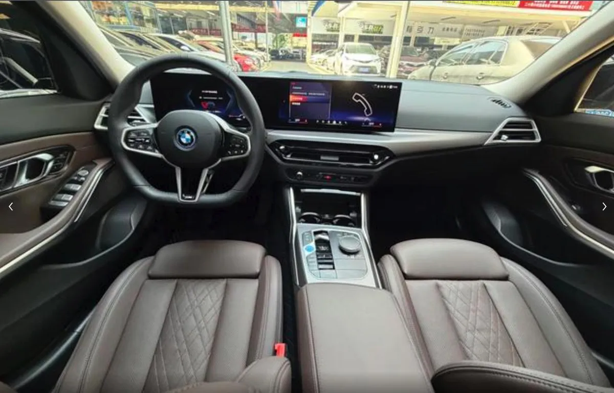 BMW I3 2025