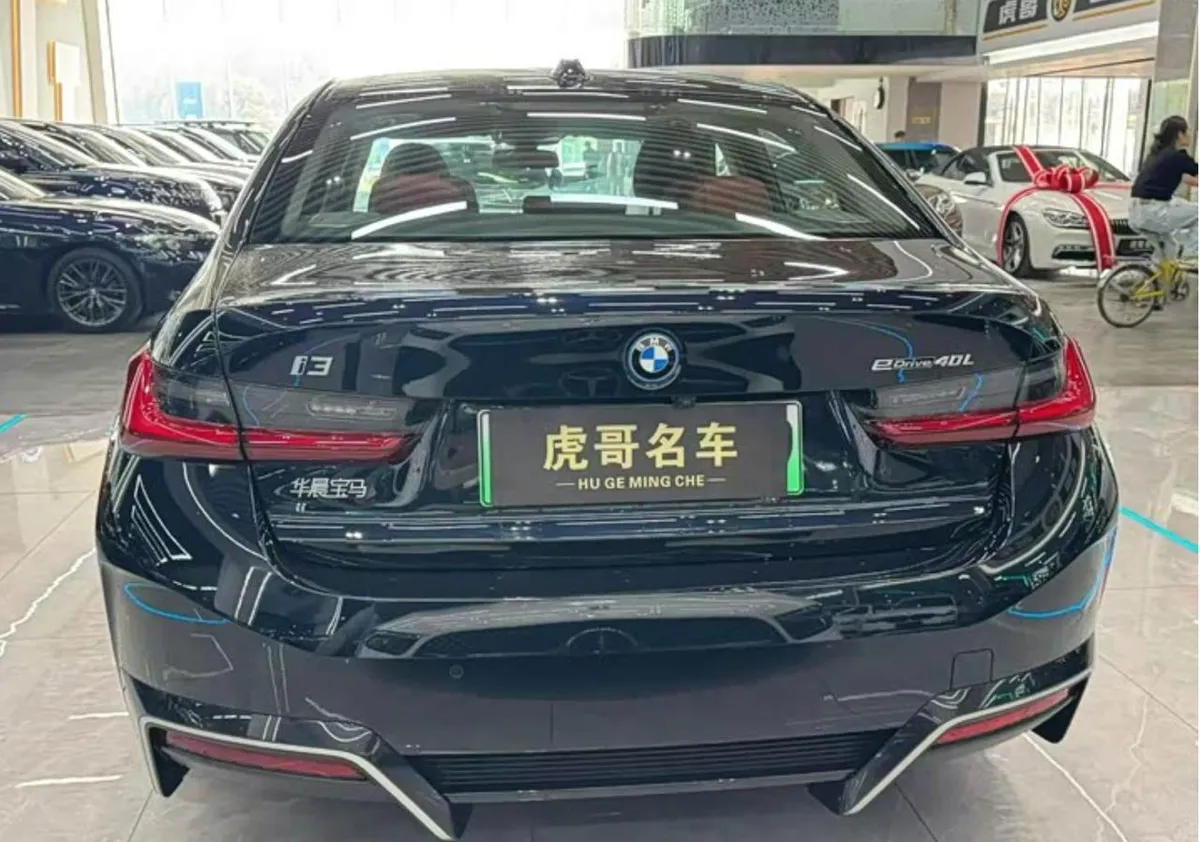 BMW I3 2025