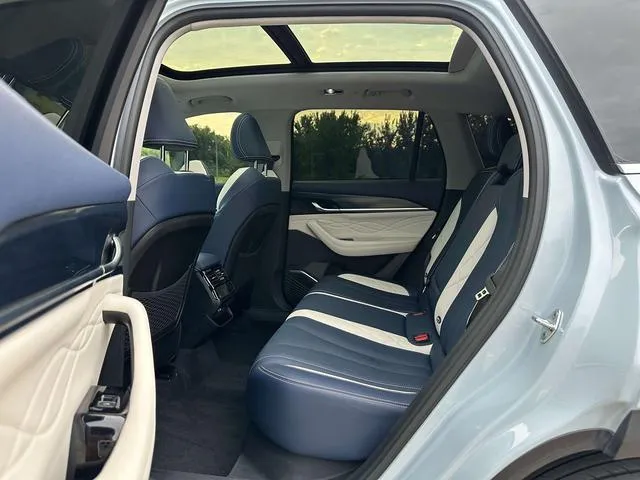 GEELY XINGYUE L 2023