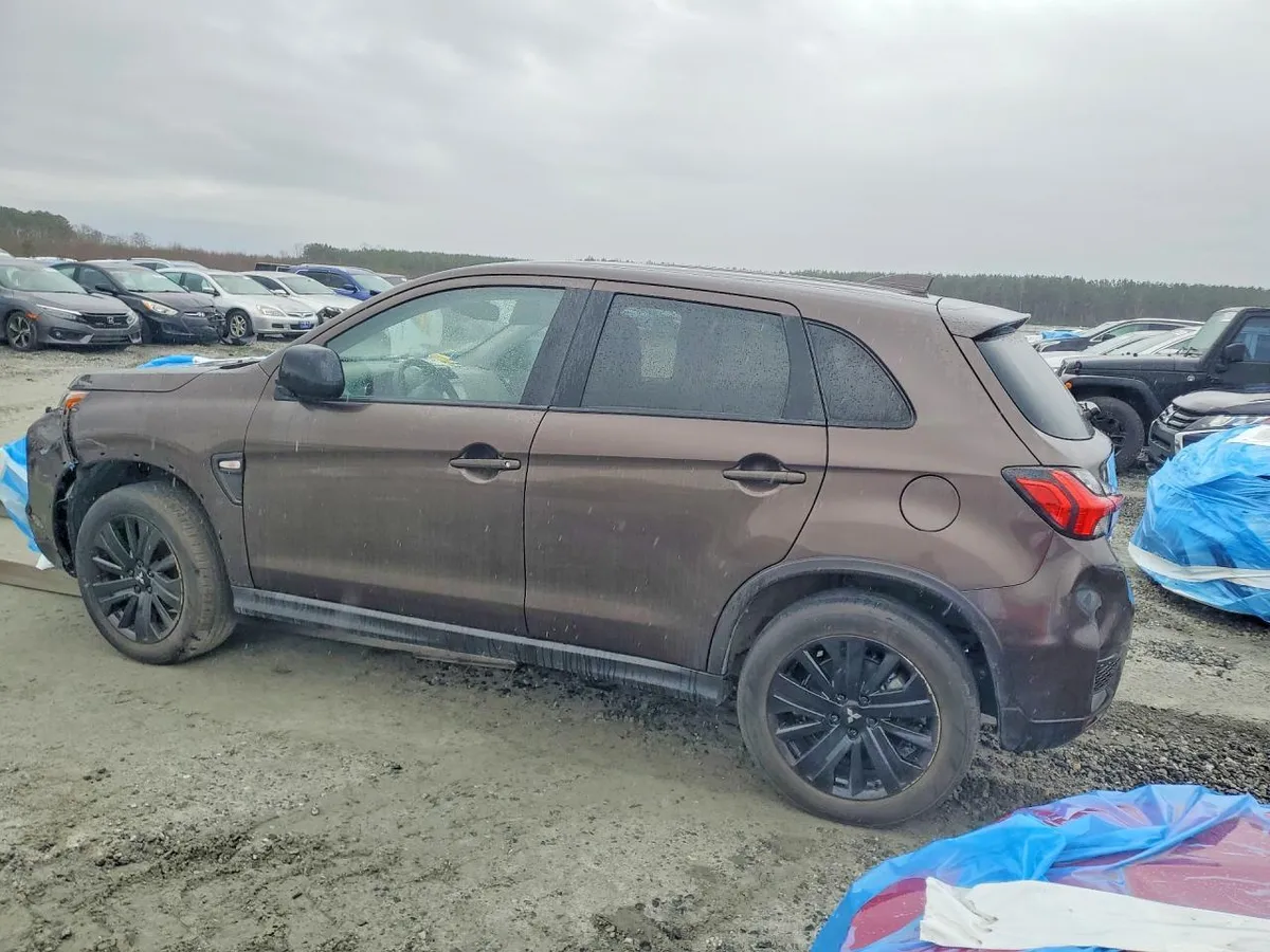 MITSUBISHI OUTLANDER SPORT S 2023