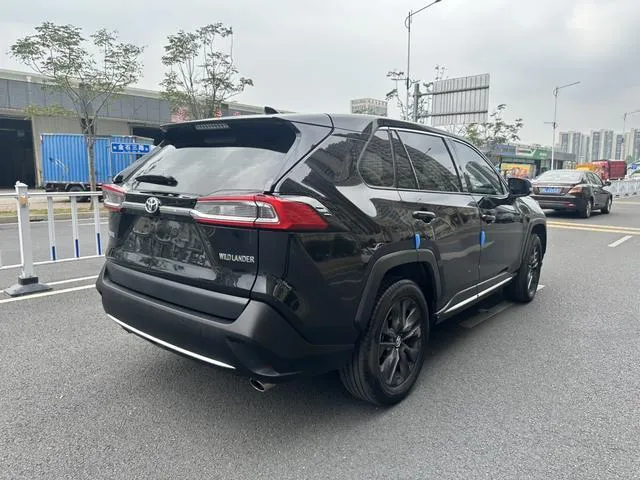 TOYOTA RAV4 LUXURY 2023