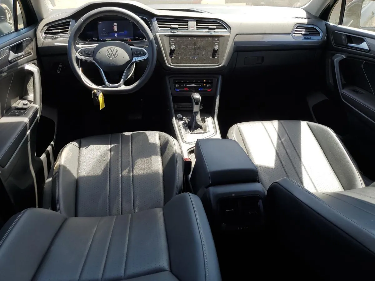 VOLKSWAGEN TIGUAN SE 2023