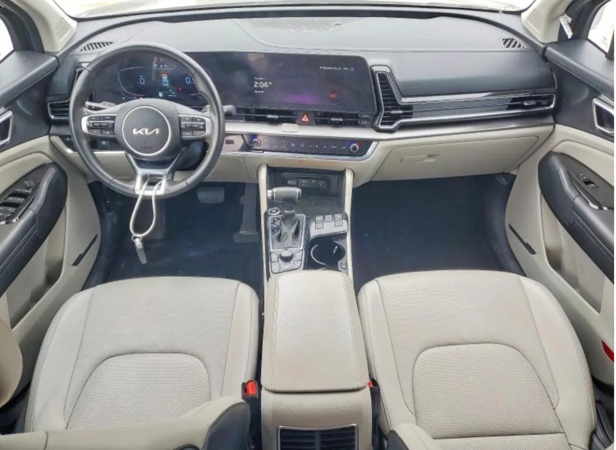 KIA SPORTAGE EX 2023