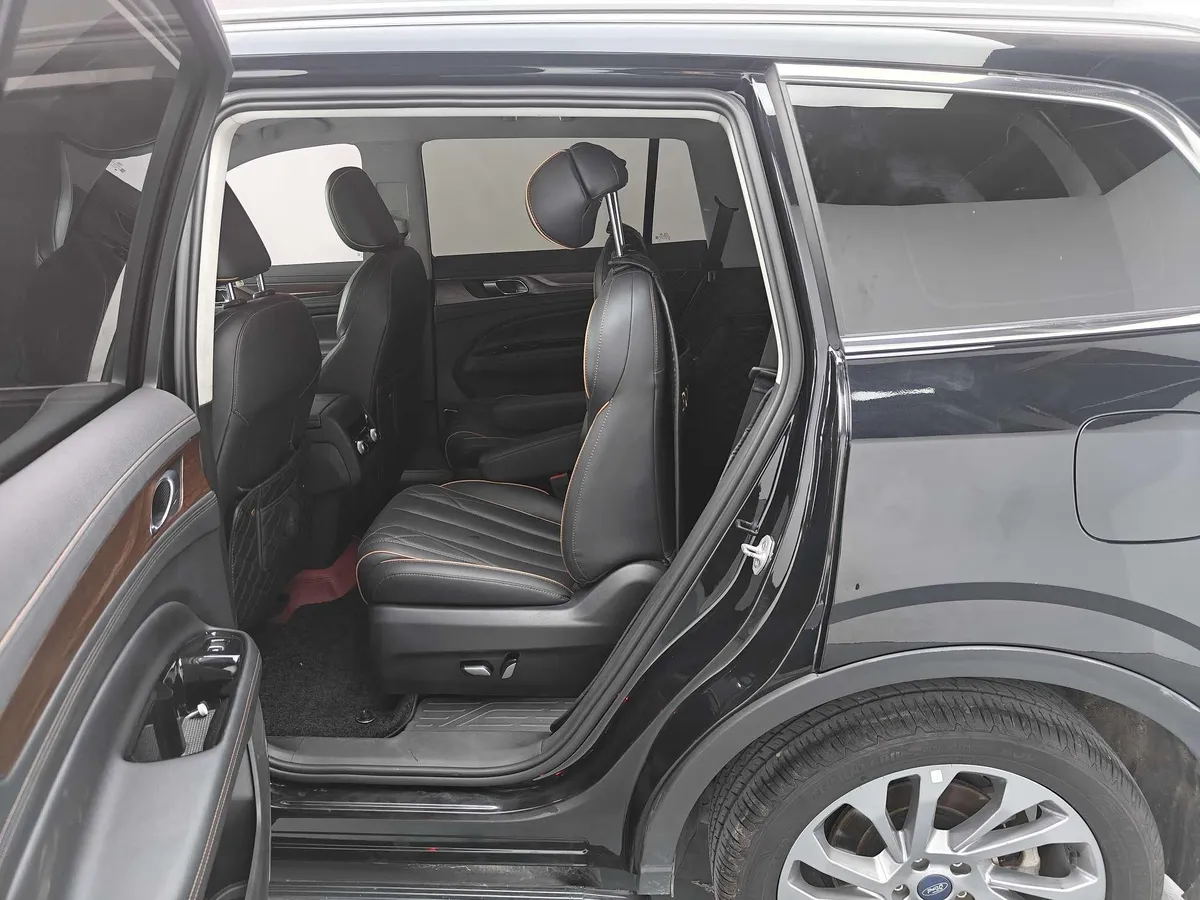 FORD EQUATOR PREMIUM 2022