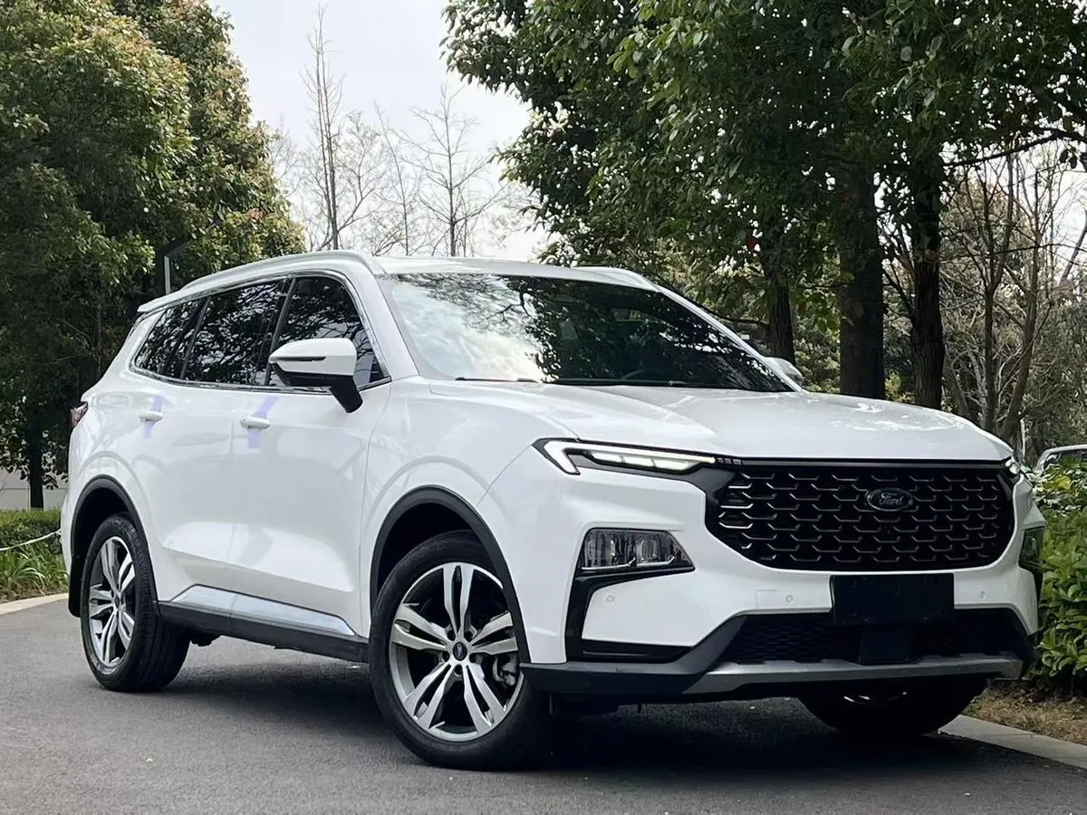 FORD EQUATOR SPORT PREMIUM MODEL 2022
