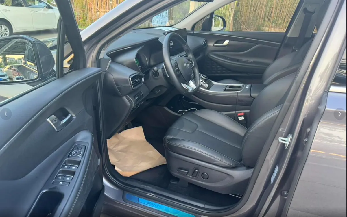 HYUNDAI SANTA FE 2023