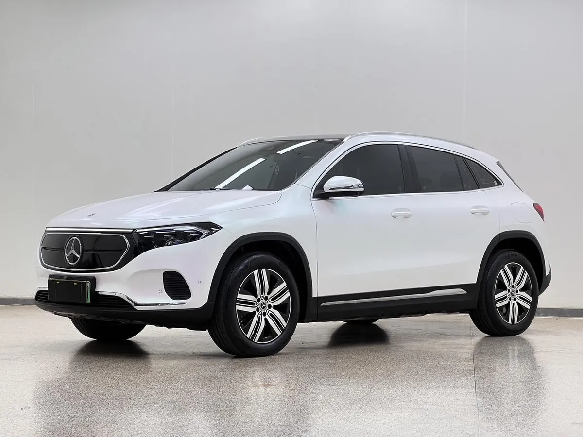 MERCEDES-BENZ EQA 260 2023