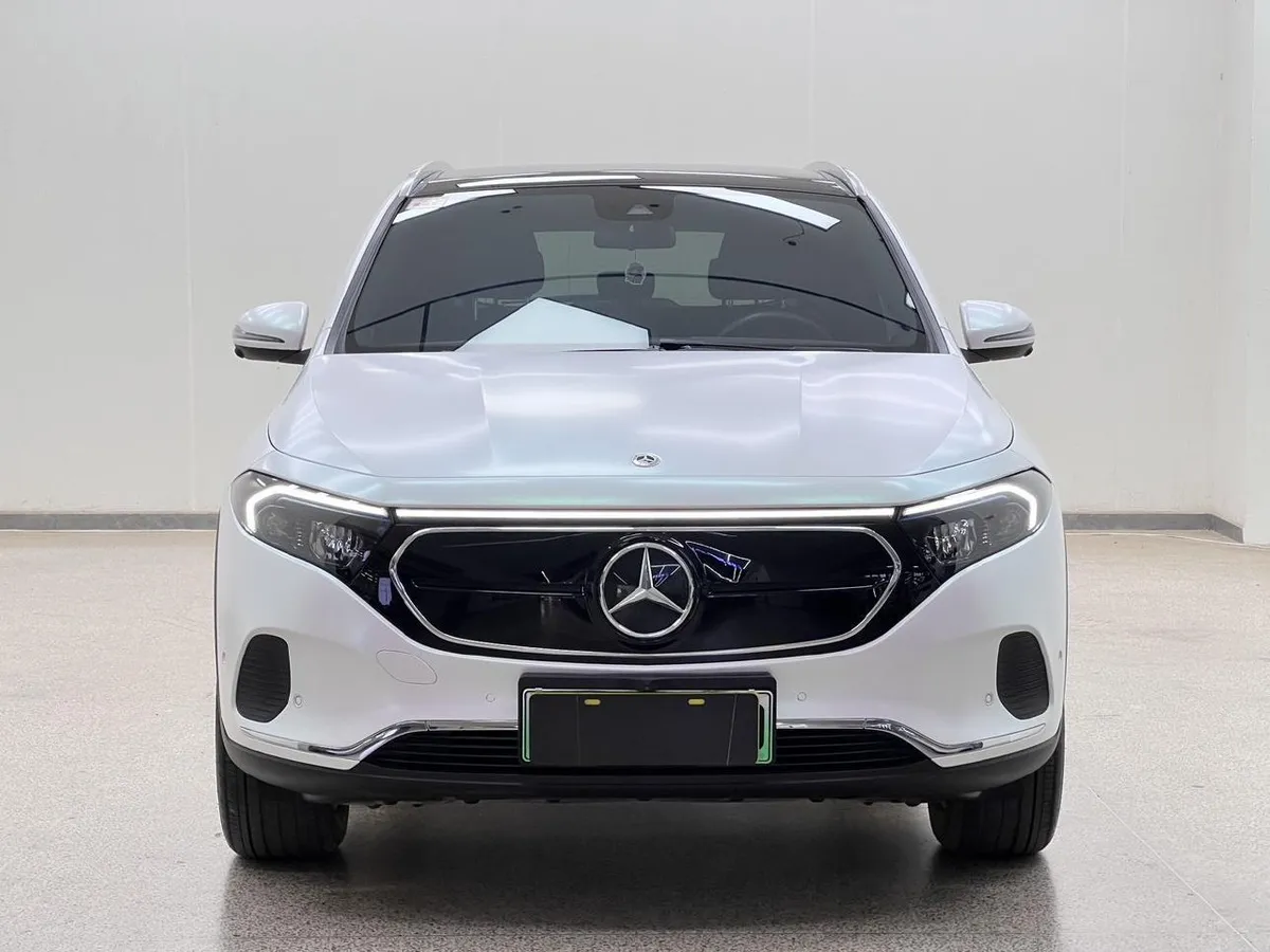 MERCEDES-BENZ EQA 260 2023