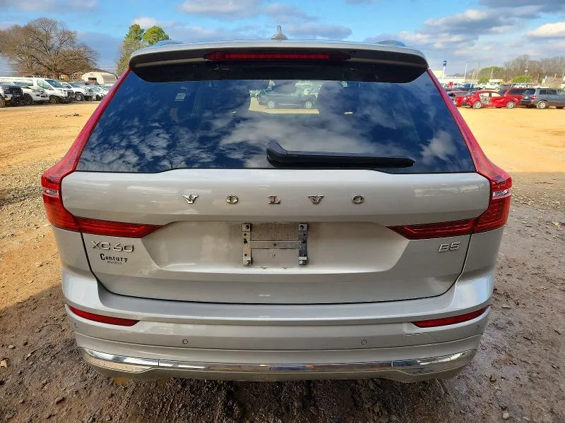 VOLVO XC60 PLUS 2023