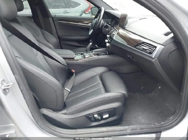 BMW 530I XDRIVE - 2019