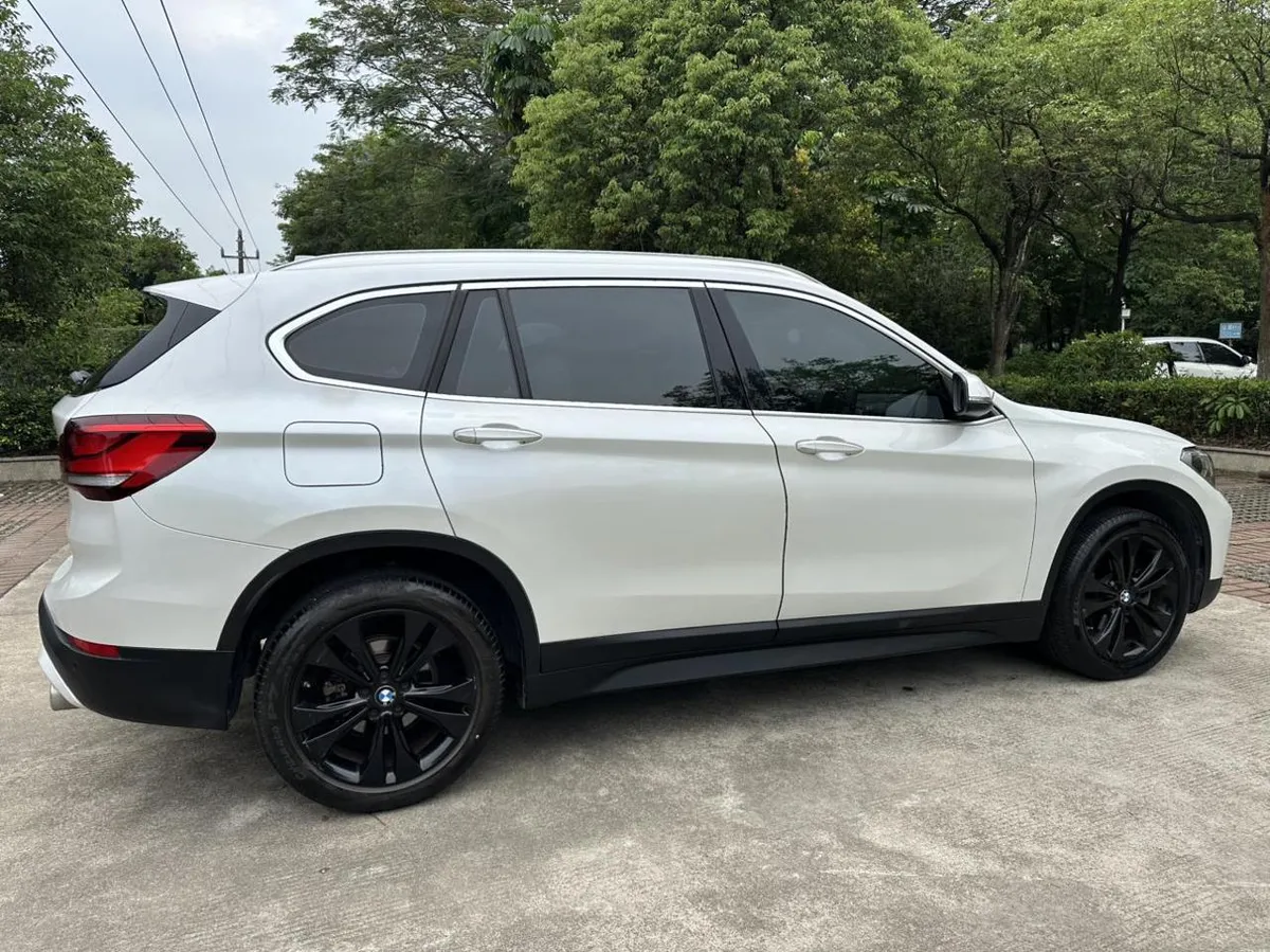 BMW X1 2021