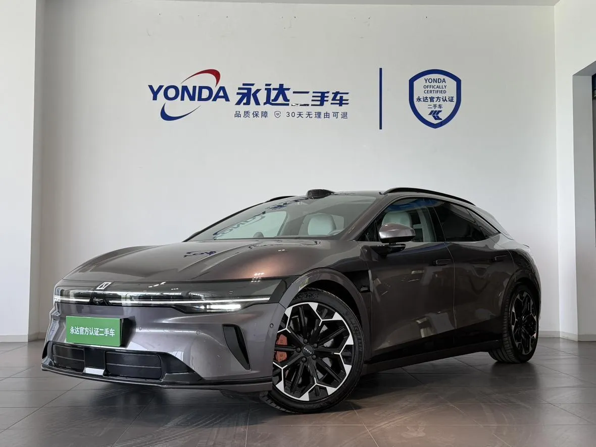 ZEEKR 007GT 2025