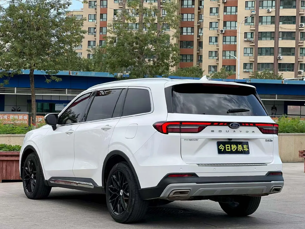 FORD EQUATOR 2021