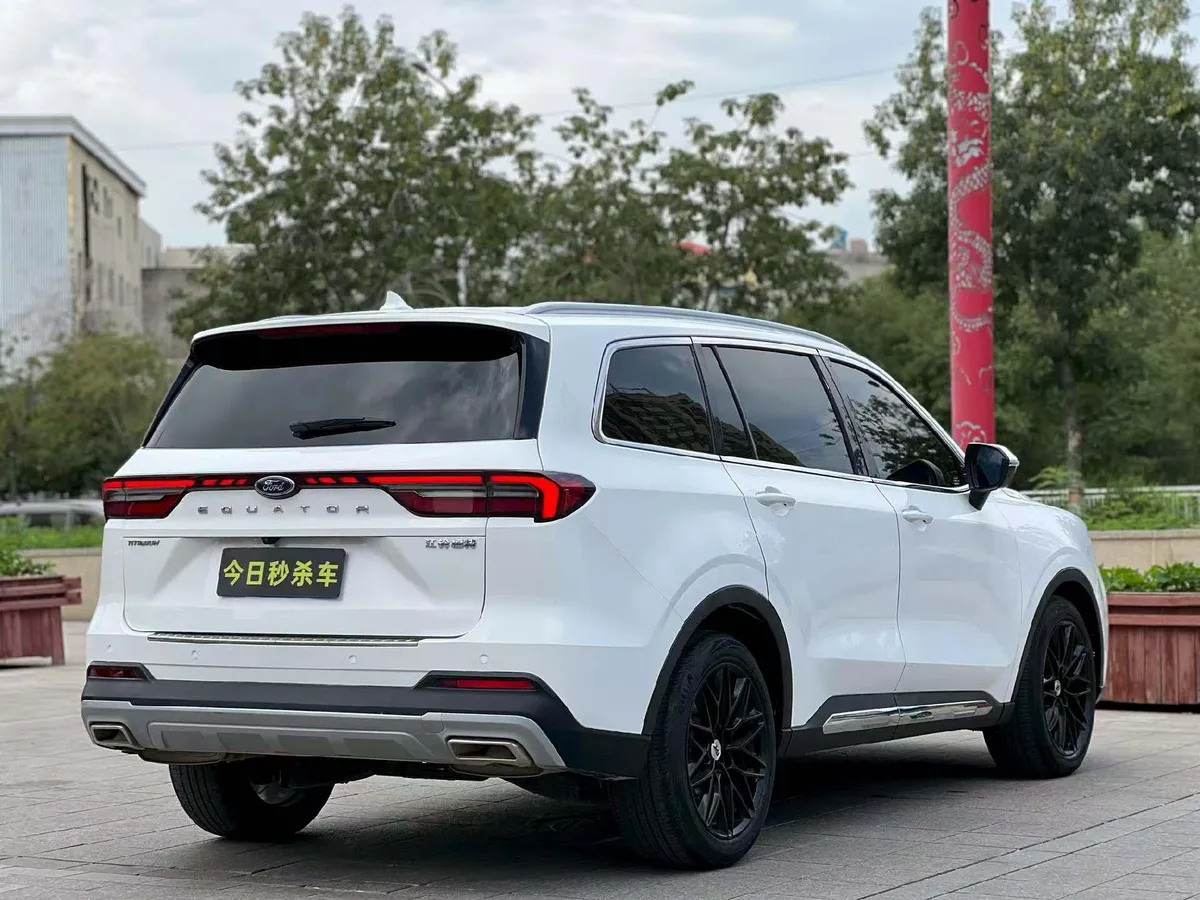 FORD EQUATOR 2021