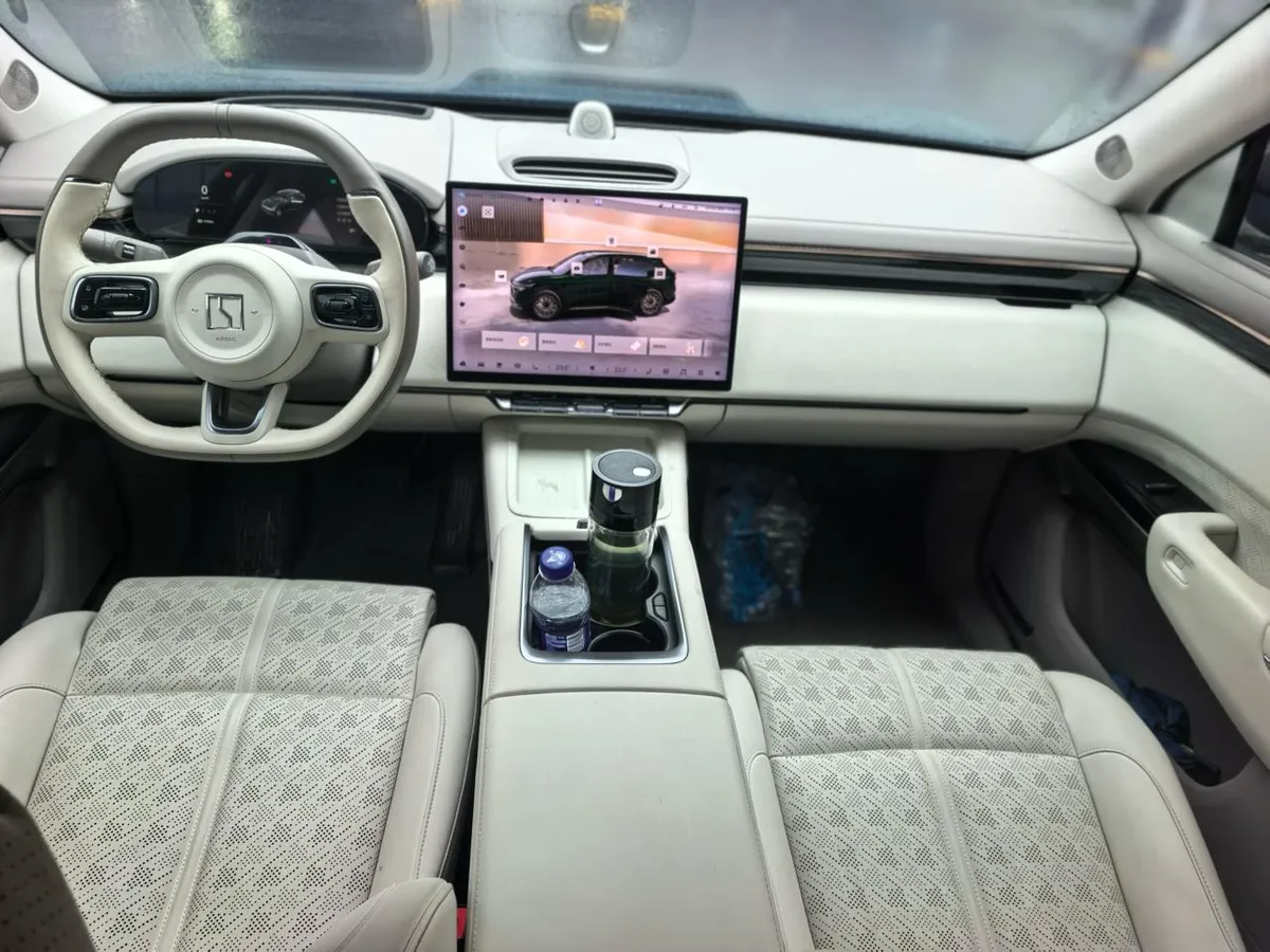 ZEEKR 7X 2025