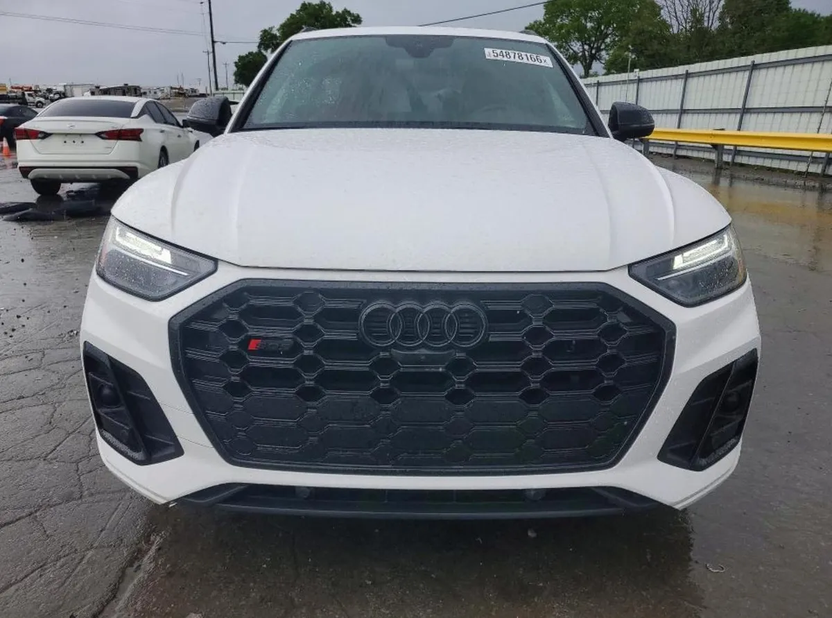 AUDI SQ5 PREMIUM PLUS 2023