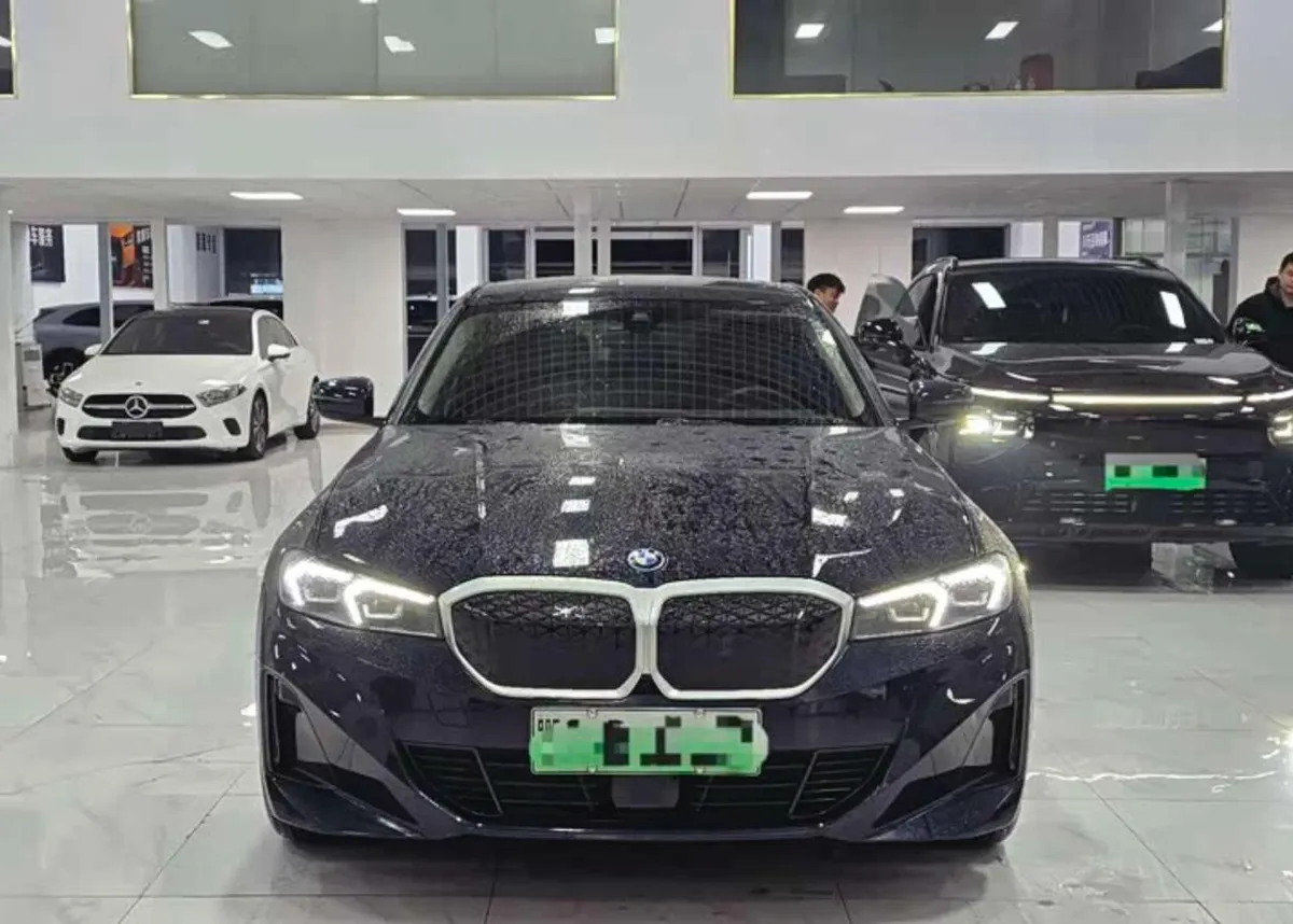 BMW I3 2025