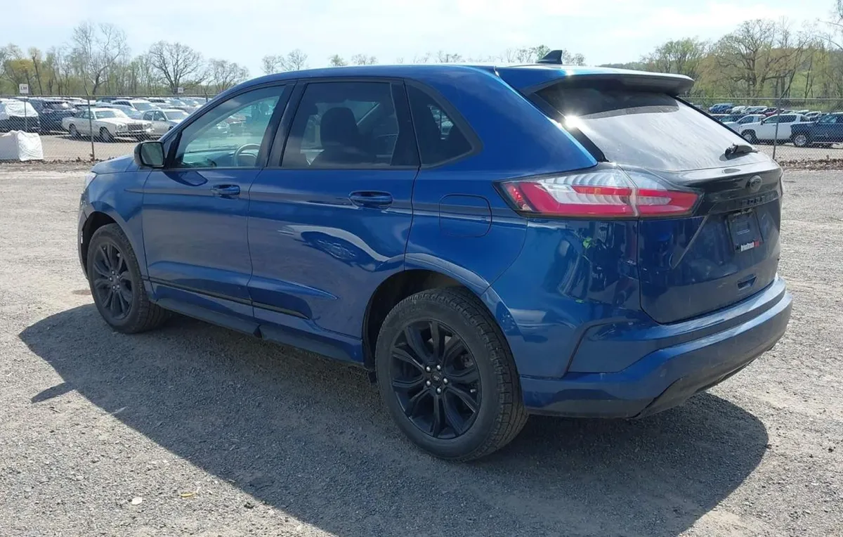 FORD EDGE SE 2022