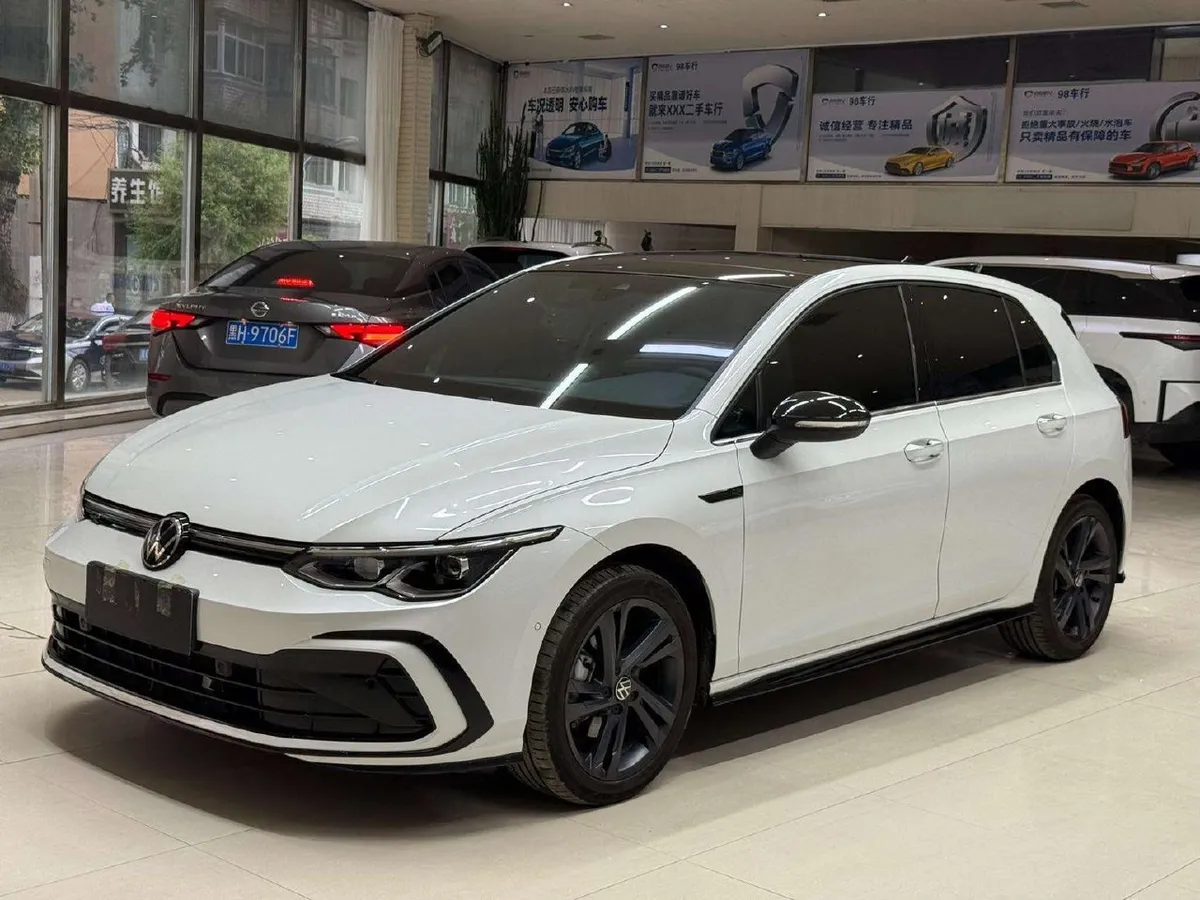 VOLKSWAGEN GOLF 280TSI DSG R-LINE 2022