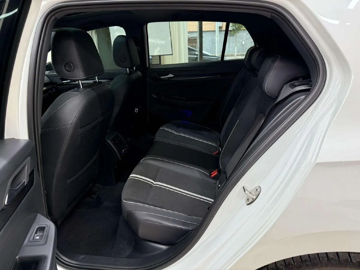 VOLKSWAGEN GOLF 280TSI DSG R-LINE 2022