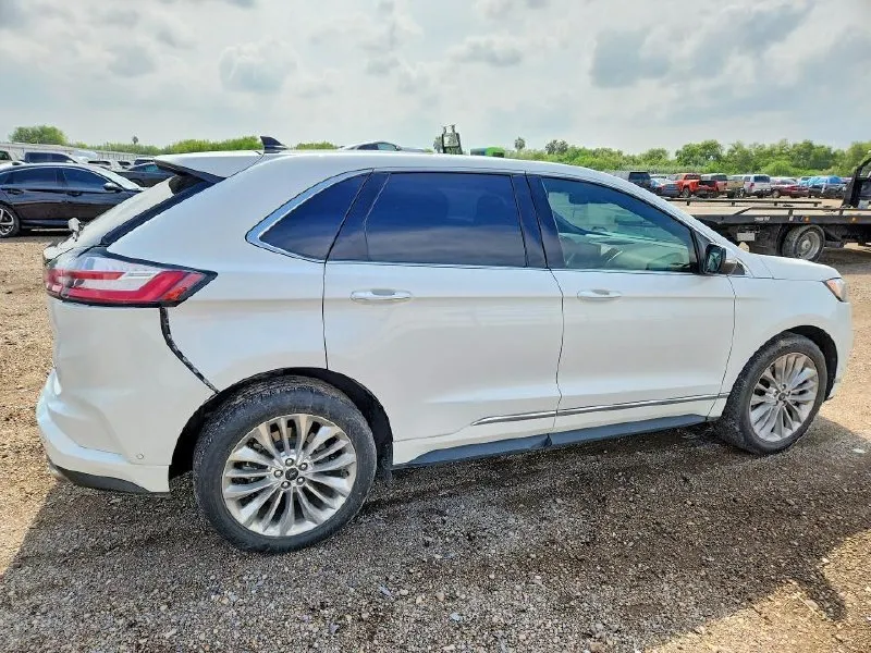 FORD EDGE TITANIUM 2022