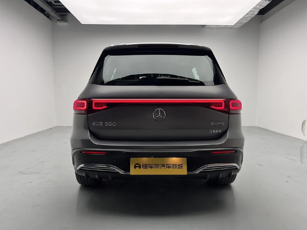 MERCEDES-BENZ EQB FIRST EDITION 2022