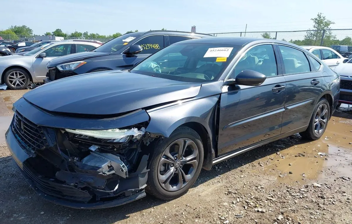 HONDA ACCORD EX 2023