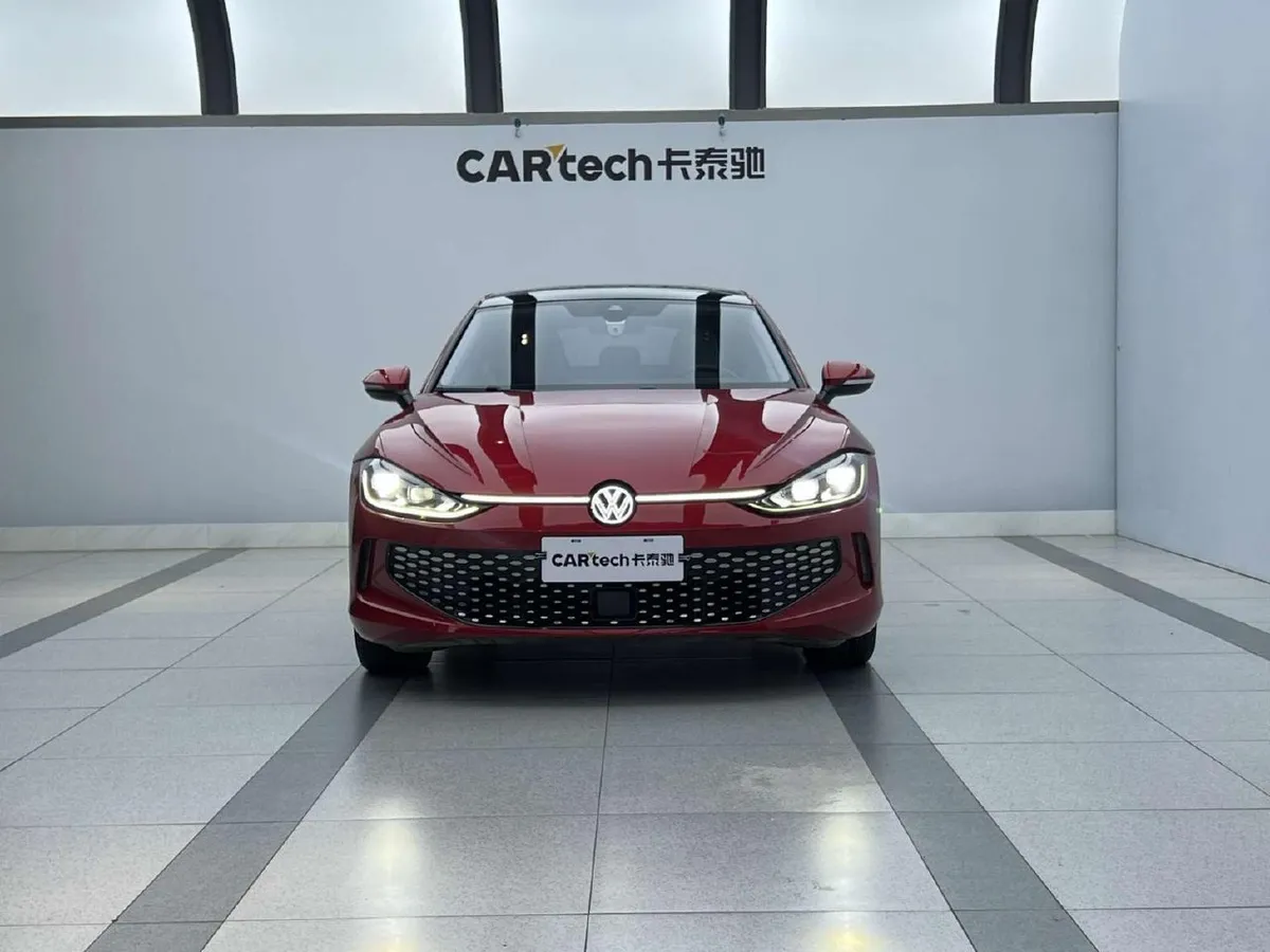 VOLKSWAGEN LAMANDO L 280TSI DSG 2022
