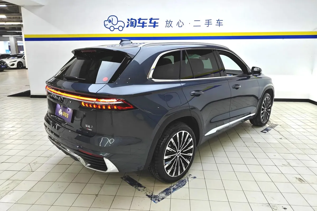 GEELY XINGYUE L FLAGSHIP (МАКСИМАЛЬНАЯ) 2025