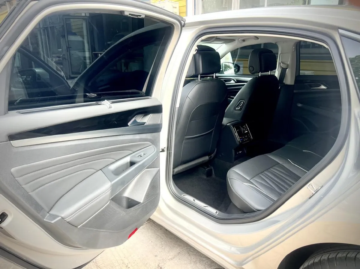 VOLKSWAGEN PASSAT 430PHEV PASSAT PHEV 430PHEV HYBRID 2022