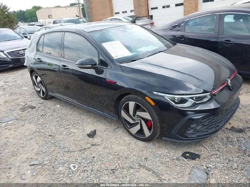 VOLKSWAGEN GOLF SE 2023