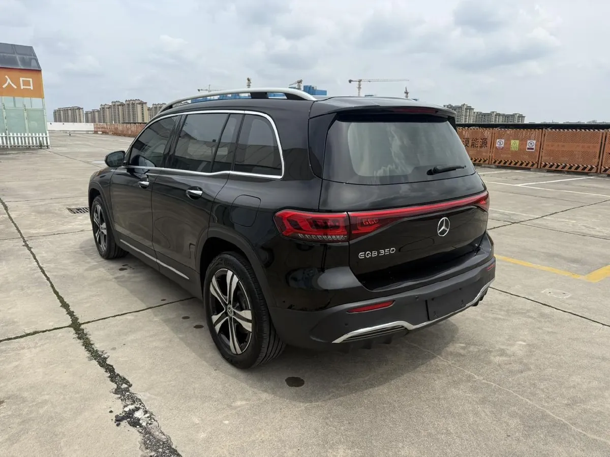 MERCEDES-BENZ EQB 350 4MATIC 2023