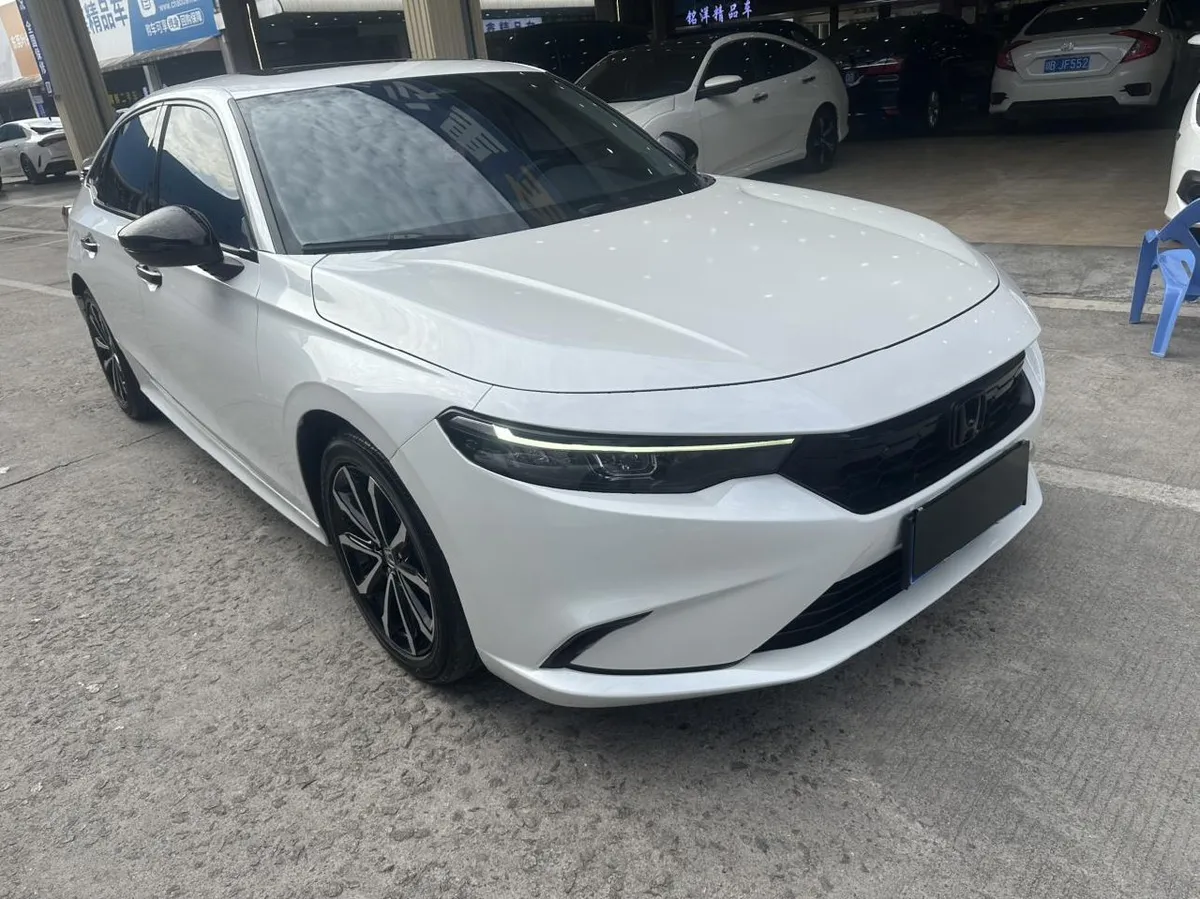 HONDA INTEGRA 240TURBO CVT PHANTOM 2023