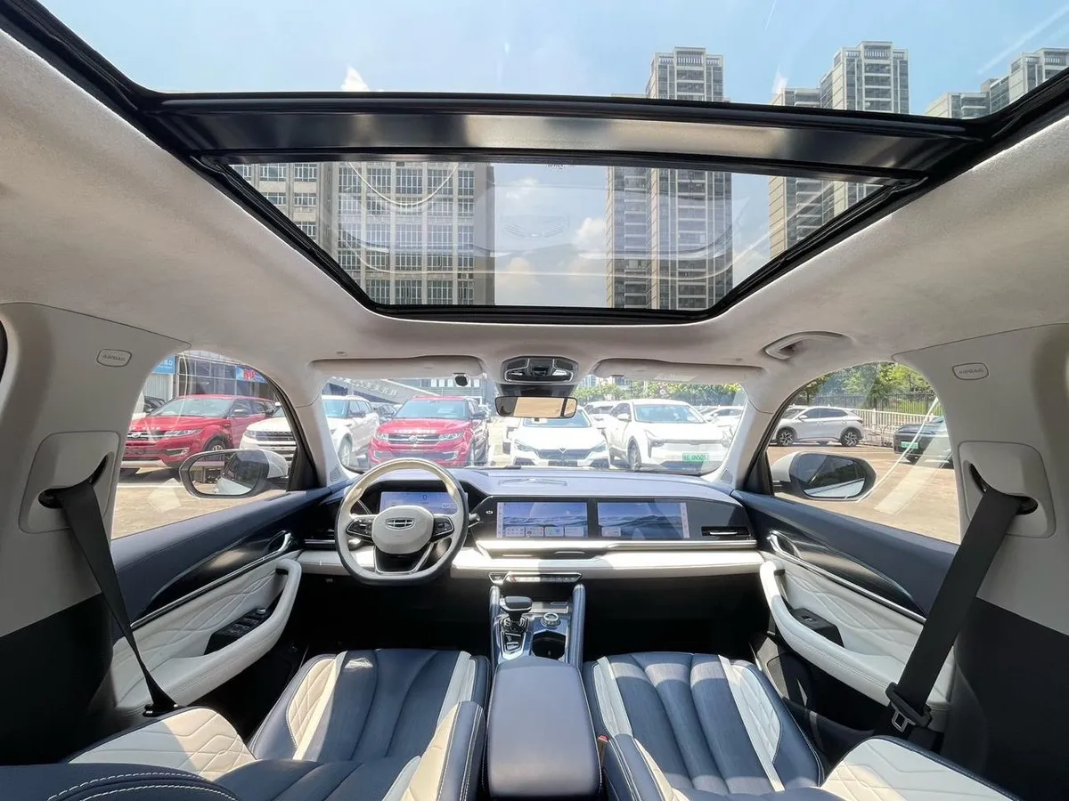 GEELY MONJARO HI 2022