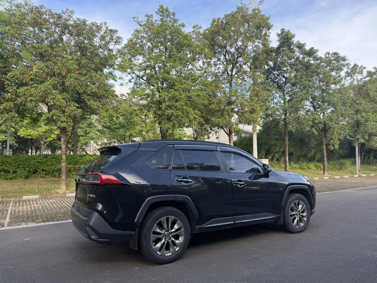 TOYOTA WILDLANDER LUXURY 2023
