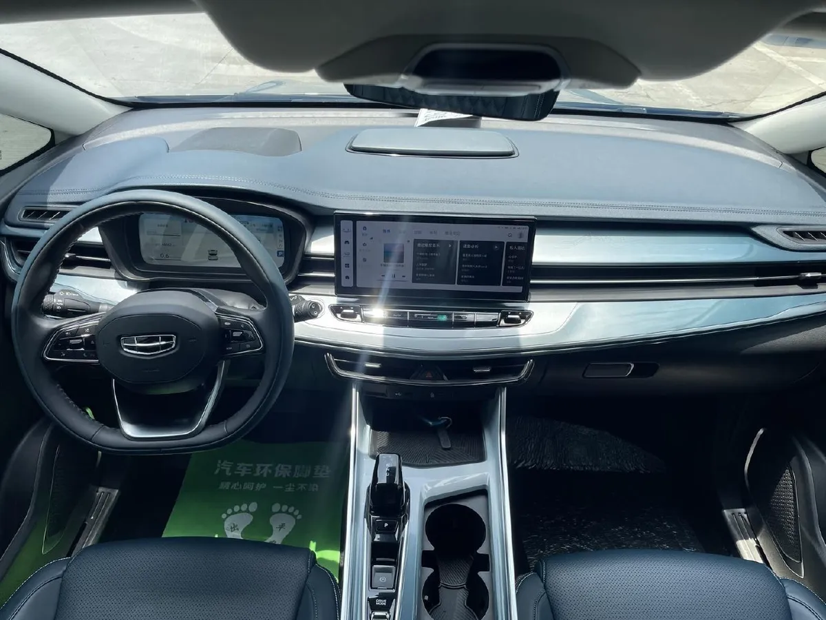 GEELY JIAJI LUXURY 2022