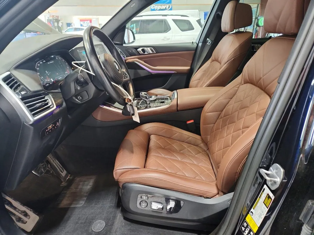BMW X5 M50I 2023