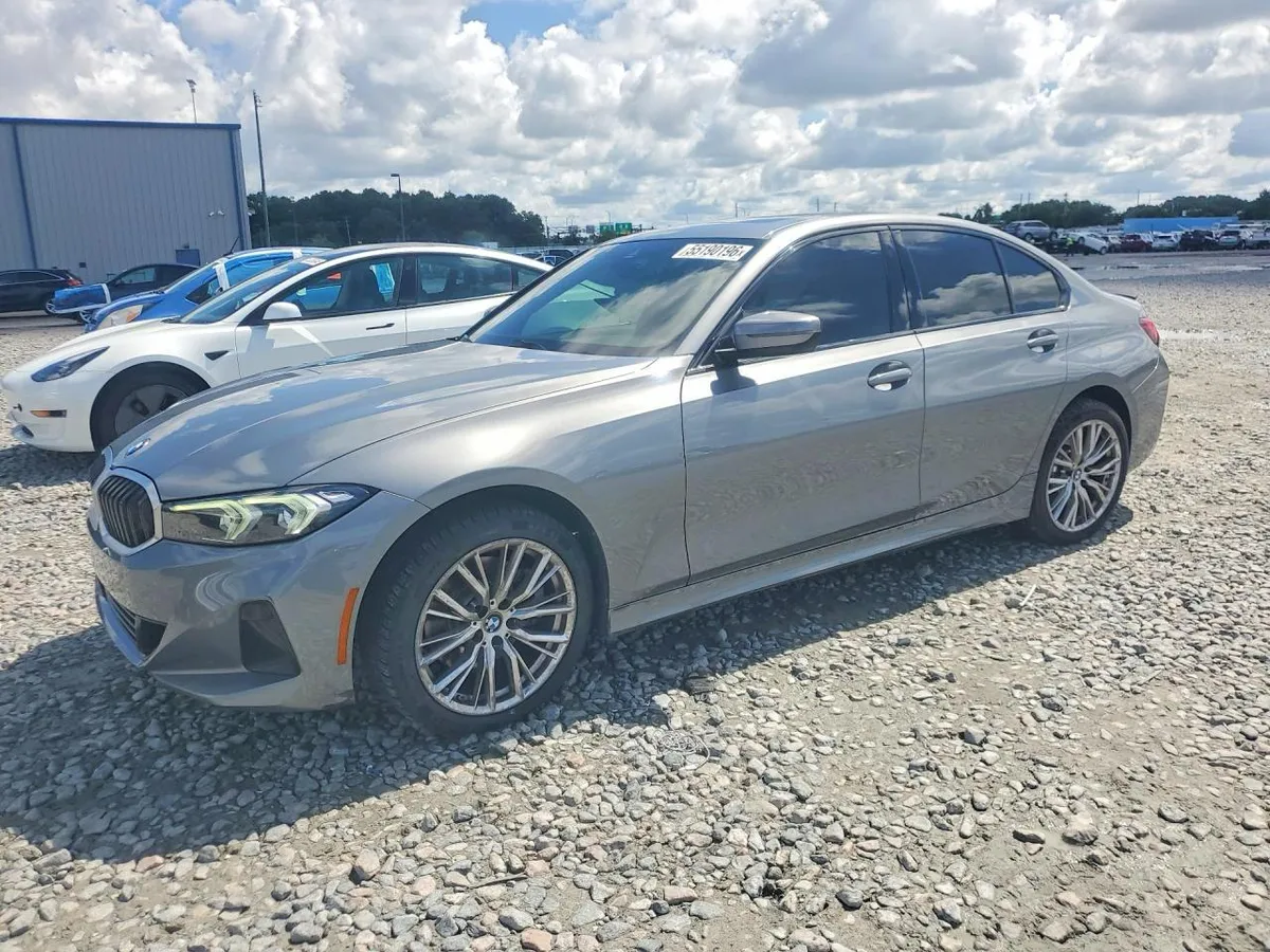 BMW 330XI - 2023