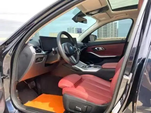 BMW 2025 I3 EDRIVE 40 2025