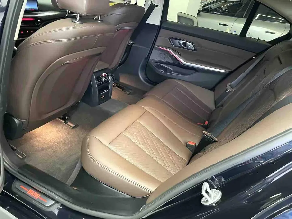 BMW 2025 I3 EDRIVE 40 2025
