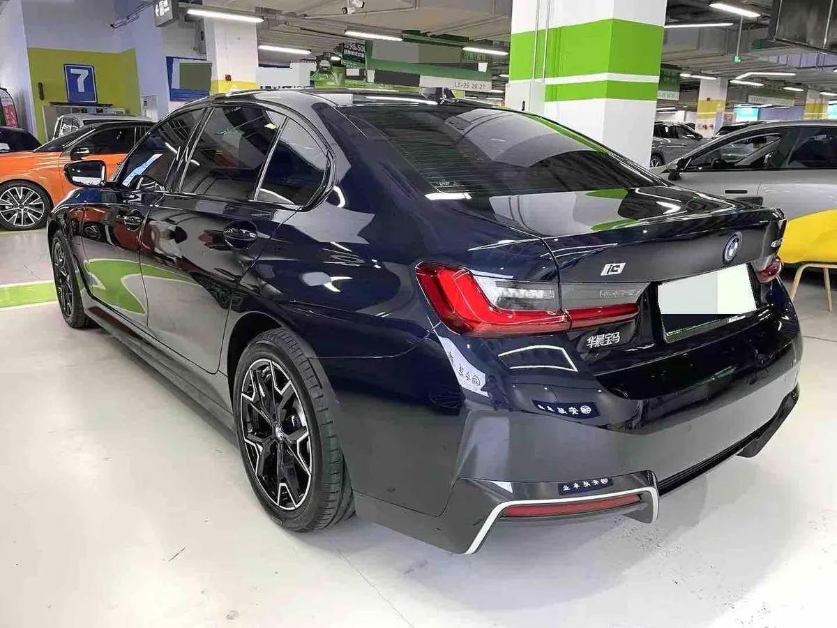 BMW 2025 I3 EDRIVE 40 2025