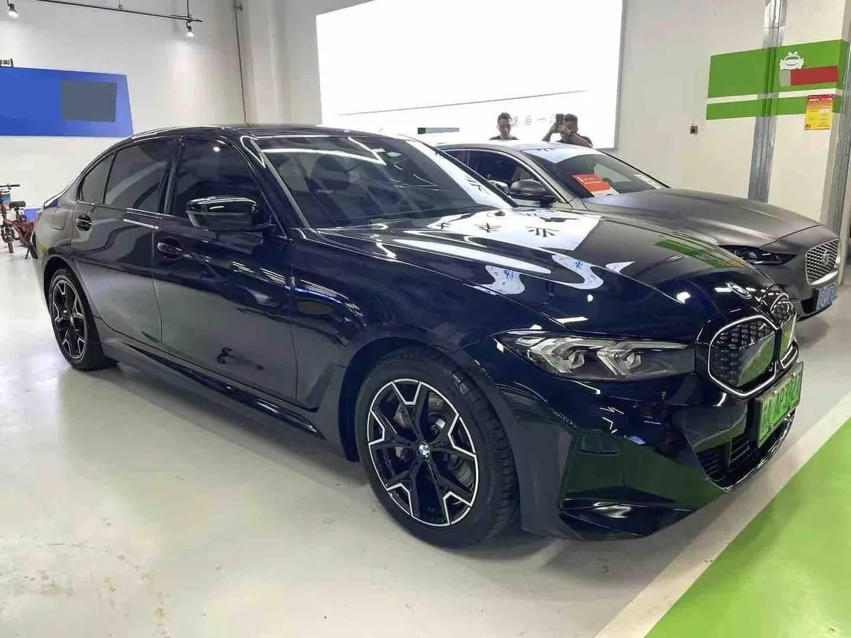BMW 2025 I3 EDRIVE 40 2025