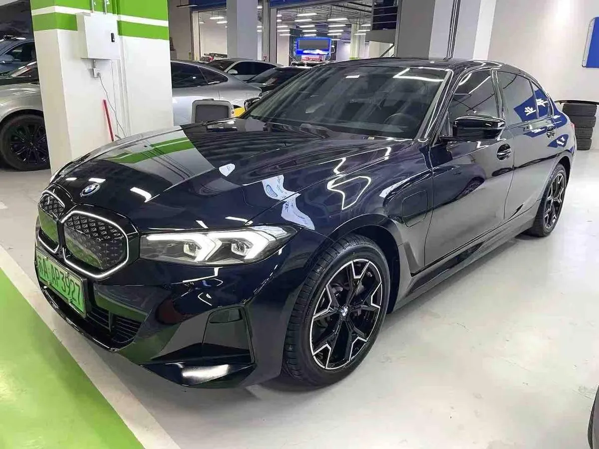 BMW 2025 I3 EDRIVE 40 2025