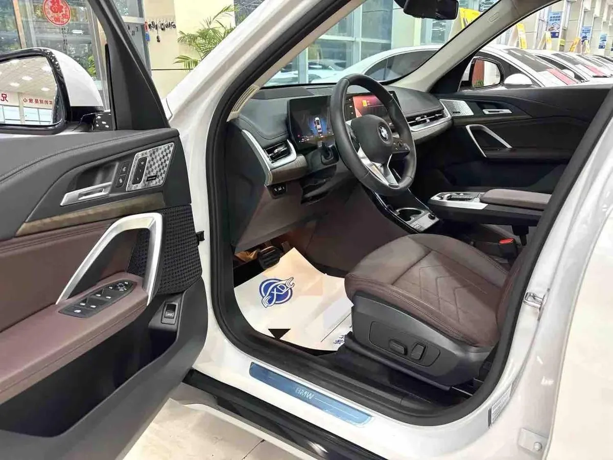 BMW 2024 X1 XDRIVE25LI 2 2024